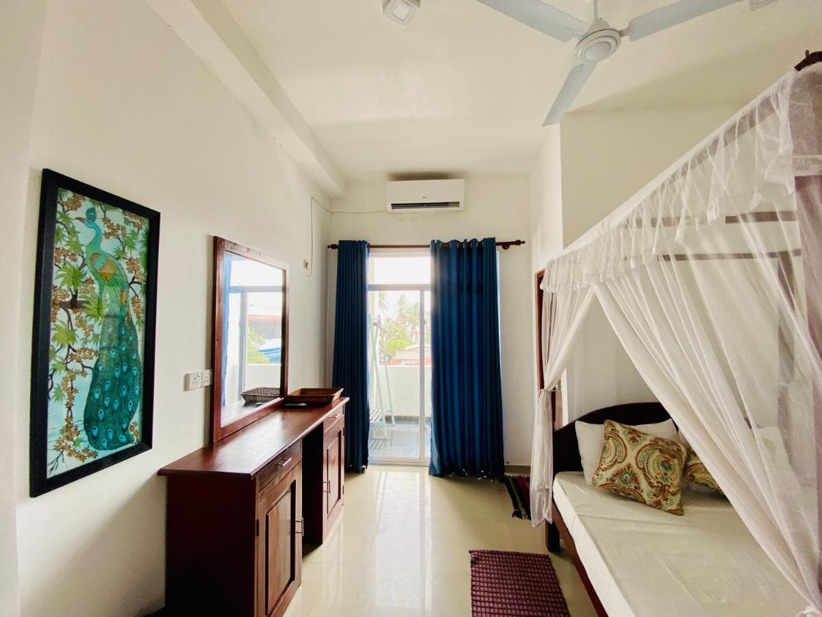 Bliss Apartment Хіккадува Екстер'єр фото