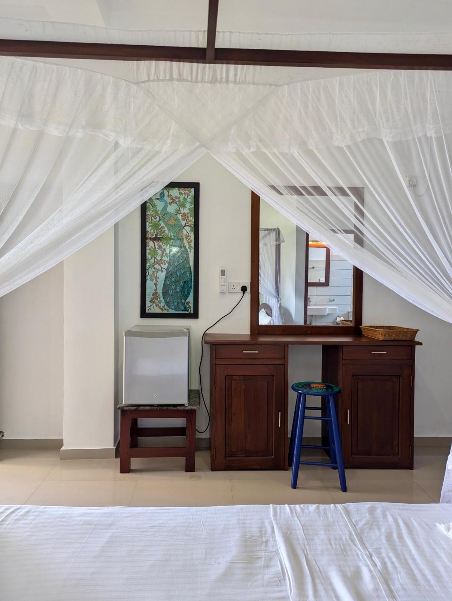 Bliss Apartment Хіккадува Екстер'єр фото