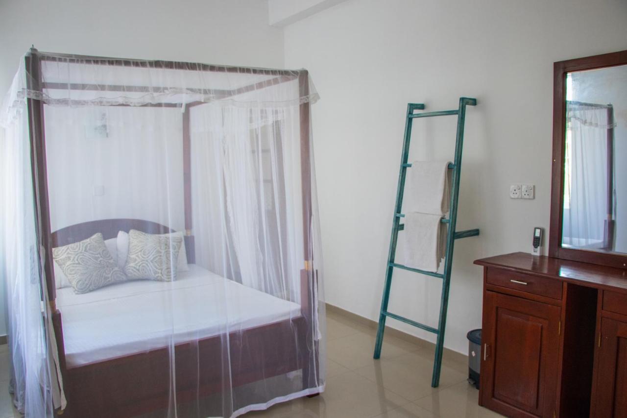 Bliss Apartment Хіккадува Екстер'єр фото